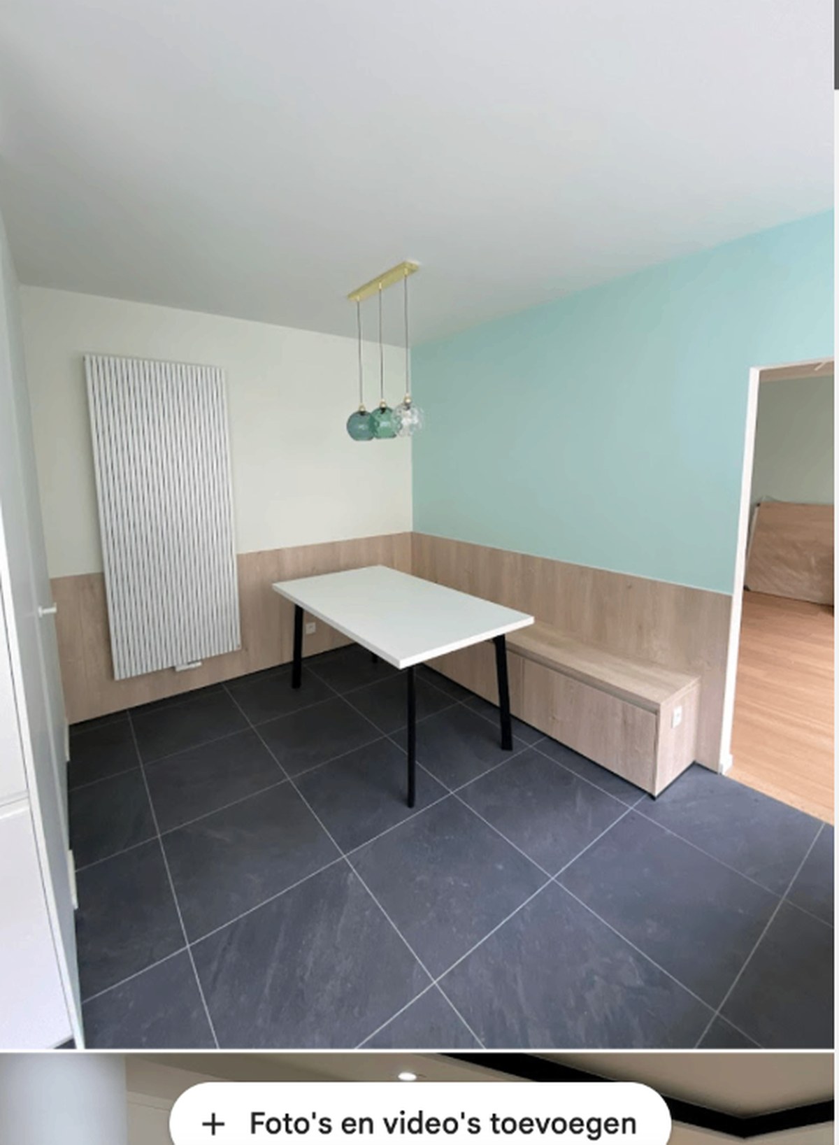 Eetnis met accentwand